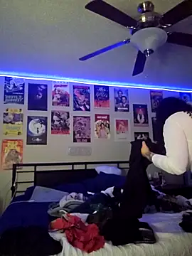 honeeyyy pot online show from 17, 9, 2025