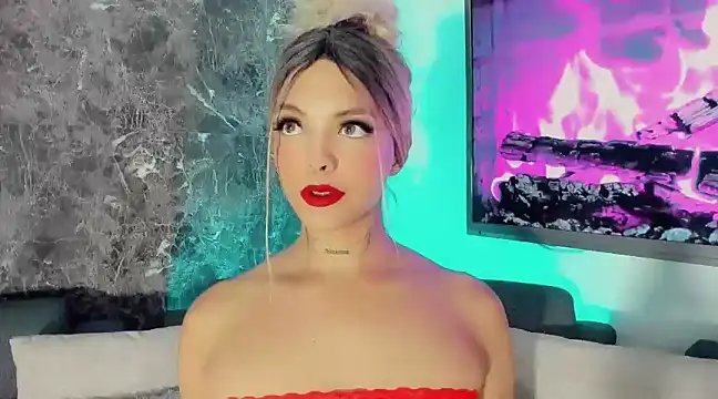 Snapshot of Emmaa_Saenz_ chatting on 9, 12, 2024 Emmaa Saenz  online show from 9, 12, 2024