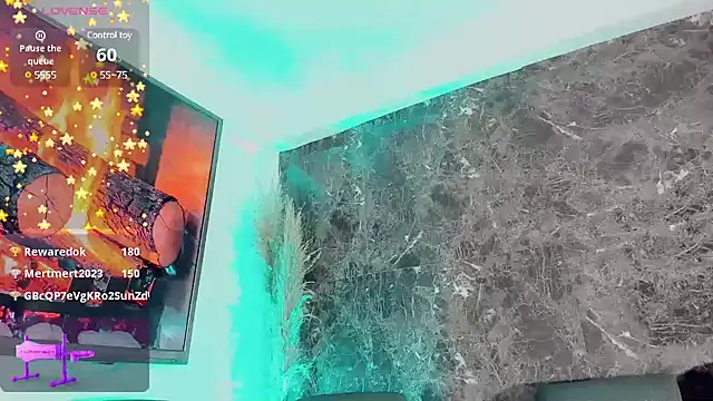 Snapshot of Emmaa_Saenz_ chatting on 4, 1, 2025 Emmaa Saenz  online show from 4, 1, 2025