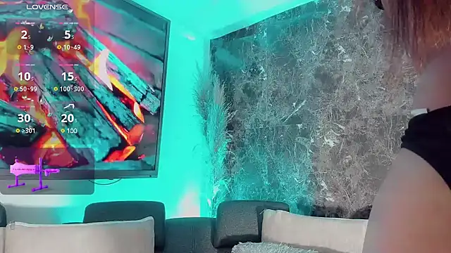 Snapshot of Emmaa_Saenz_ chatting on 23, 1, 2025 Emmaa Saenz  online show from 23, 1, 2025