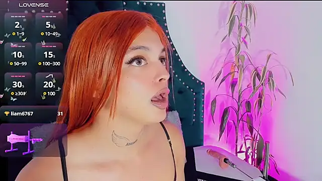 Snapshot of Emmaa_Saenz_ chatting on 13, 2, 2025 Emmaa Saenz  online show from 13, 2, 2025