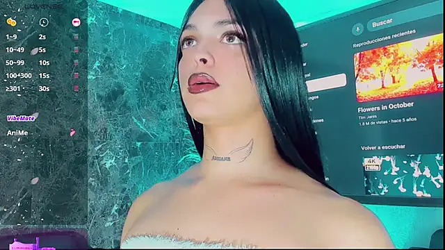 Snapshot of Emmaa_Saenz_ chatting on 22, 10, 2025 Emmaa Saenz  online show from 22, 10, 2025