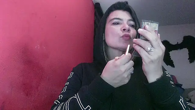 charlotedoll online show from 8, 5, 2026