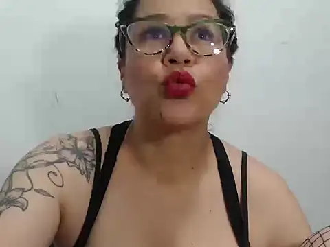 Snapshot of naughty_doll_horny chatting on 11, 10, 2025 naughty doll horny online show from 11, 10, 2025