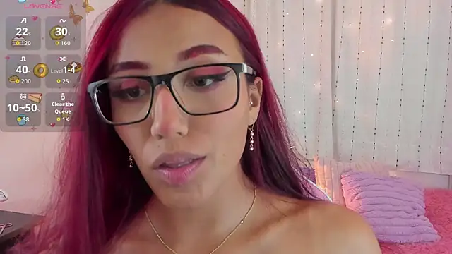 Snapshot of veronicaxx69 chatting on 28, 9, 2025 veronicaxx69 online show from 28, 9, 2025