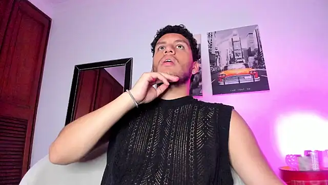 Snapshot of Curlblue chatting on 9, 2, 2025 Curlblue online show from 9, 2, 2025