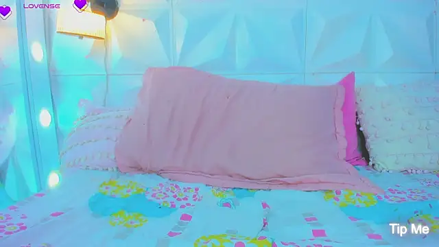 cute latinaxxx online show from 8, 2, 2025