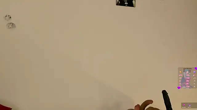 Snapshot of Maggie_1 chatting on 25, 10, 2025 Maggie 1 online show from 25, 10, 2025