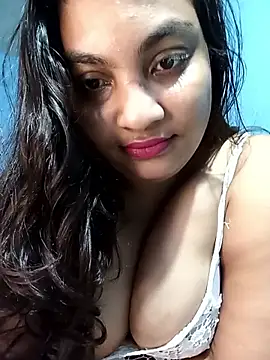 HottyOlly online show from 4, 10, 2025