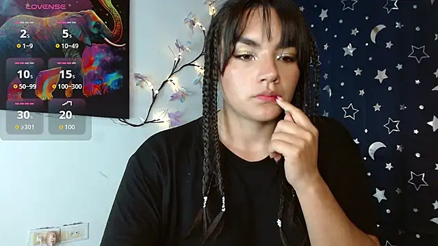 Snapshot of _serendepia_ chatting on 12, 10, 2025 serendepia online show from 12, 10, 2025