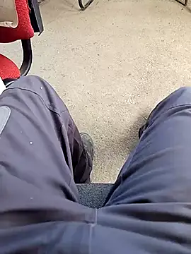 Snapshot of vadszex31 chatting on 12, 3, 2025 vadszex31 online show from 12, 3, 2025