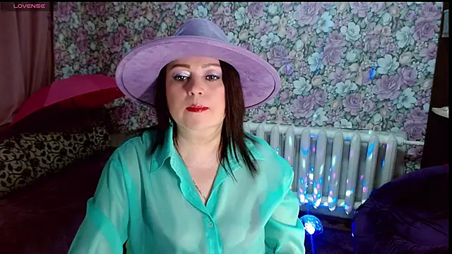 Julia-ru online show from 16, 5, 2026