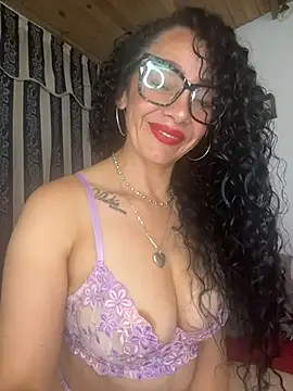 Snapshot of JULYSEX1 chatting on 7, 7, 2026 JULYSEX1 online show from 7, 7, 2026