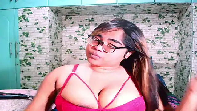 Indian Lola00 online show from 30, 6, 2026