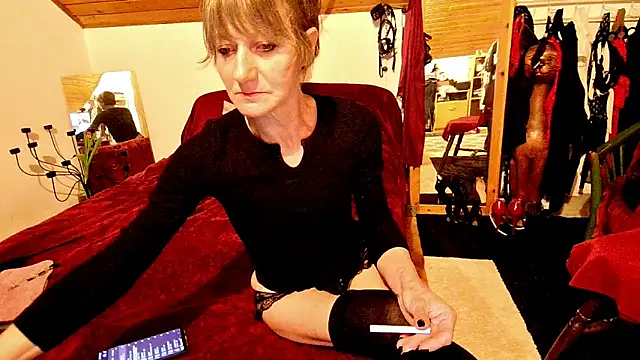 Snapshot of Hot_Colettte chatting on 7, 4, 2026 Hot Colettte online show from 7, 4, 2026