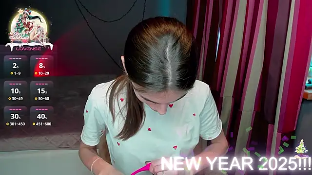 Snapshot of EmmyGreans chatting on 2, 1, 2025 EmmyGreans online show from 2, 1, 2025