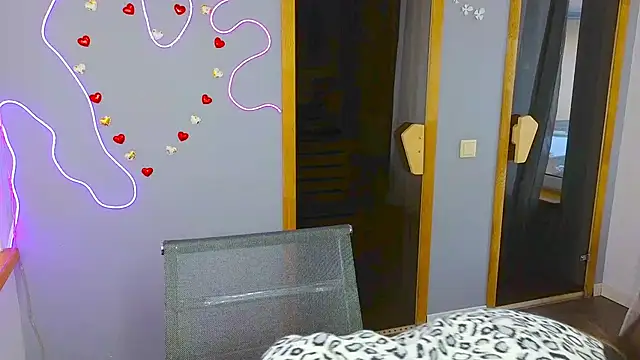 Snapshot of EmmyGreans chatting on 25, 2, 2025 EmmyGreans online show from 25, 2, 2025