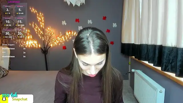 Snapshot of EmmyGreans chatting on 14, 2, 2026 EmmyGreans online show from 14, 2, 2026