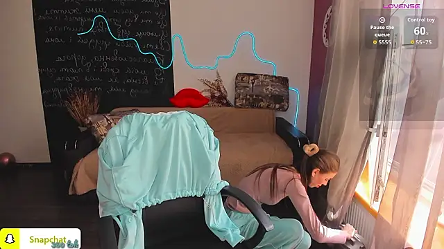 Snapshot of EmmyGreans chatting on 2, 3, 2026 EmmyGreans online show from 2, 3, 2026