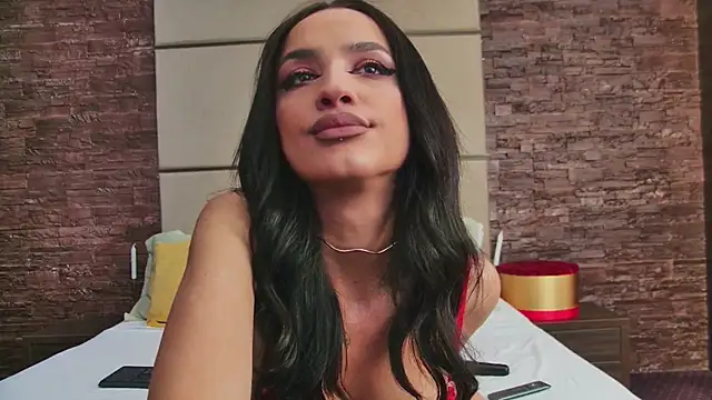 Snapshot of AylinRoss chatting on 7, 12, 2024 AylinRoss online show from 7, 12, 2024