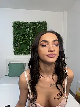 Snapshot of AylinRoss chatting on 10, 1, 2025 AylinRoss online show from 10, 1, 2025