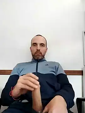 leon3875 online show from 13, 12, 2024