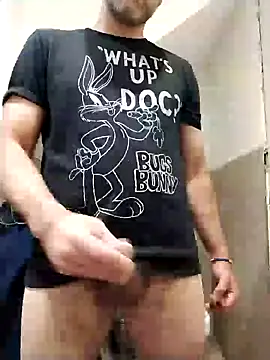 leon3875 online show from 13, 1, 2025