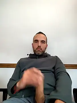 leon3875 online show from 17, 1, 2025