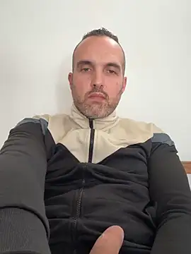 leon3875 online show from 19, 5, 2026
