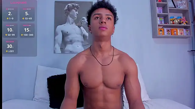 Snapshot of MagnusKing_ chatting on 1, 10, 2025 MagnusKing  online show from 1, 10, 2025