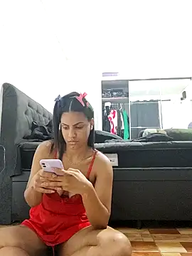 Bella Anjoss online show from 5, 12, 2024