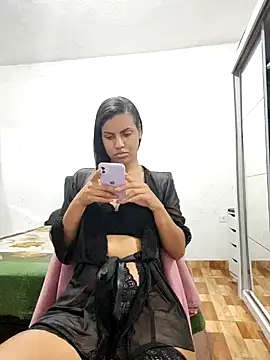 Bella Anjoss online show from 15, 12, 2024