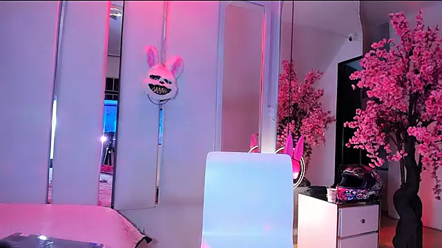Broklinwhite  online show from 7, 7, 2026
