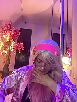 Broklinwhite  online show from 28, 7, 2026