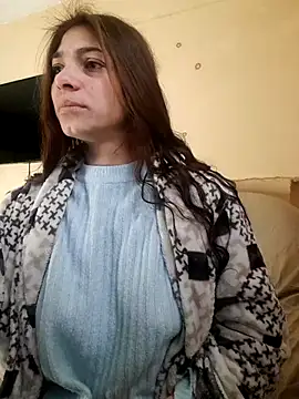 Snapshot of AntoniaHottie chatting on 6, 2, 2025 AntoniaHottie online show from 6, 2, 2025