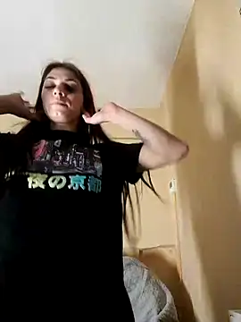 Snapshot of AntoniaHottie chatting on 4, 3, 2025 AntoniaHottie online show from 4, 3, 2025