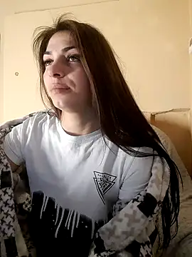 Snapshot of AntoniaHottie chatting on 5, 3, 2025 AntoniaHottie online show from 5, 3, 2025