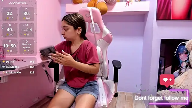CharlotteMuller online show from 25, 7, 2026