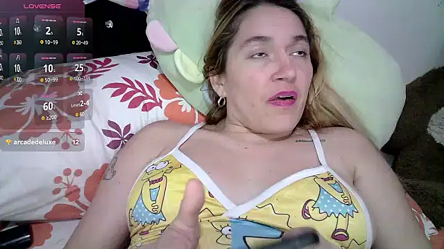 Izury Blondee online show from 16, 2, 2025