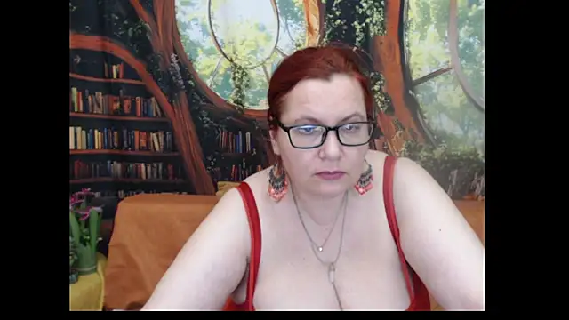 Snapshot of PlayfullMature chatting on 25, 6, 2026 PlayfullMature online show from 25, 6, 2026