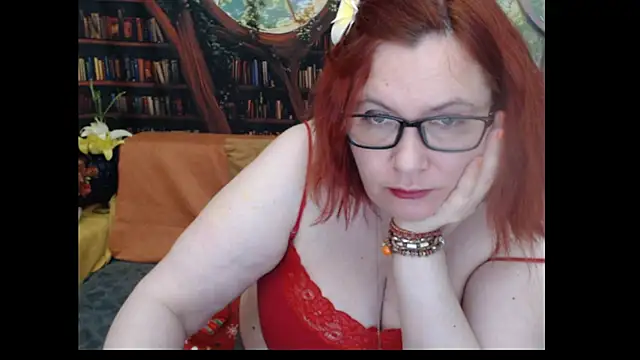 Snapshot of PlayfullMature chatting on 8, 7, 2026 PlayfullMature online show from 8, 7, 2026