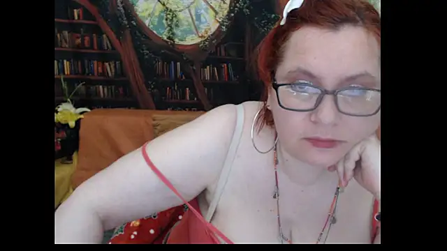 Snapshot of PlayfullMature chatting on 9, 7, 2026 PlayfullMature online show from 9, 7, 2026