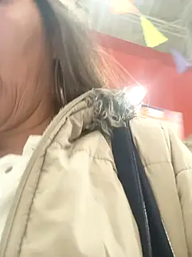 Snapshot of biancchi chatting on 19, 2, 2025 biancchi online show from 19, 2, 2025