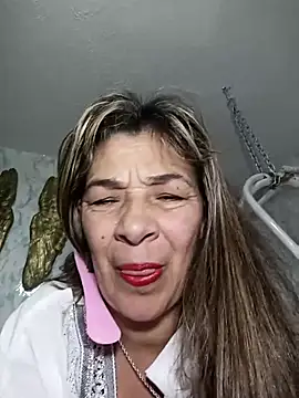 Snapshot of biancchi chatting on 6, 3, 2025 biancchi online show from 6, 3, 2025