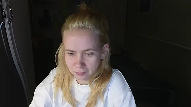 Riley Roo online show from 7, 1, 2026