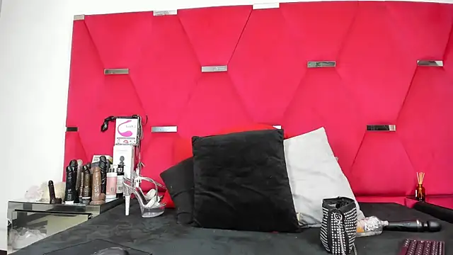 Karoll69  online show from 26, 2, 2026