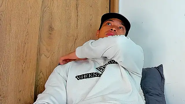 Stiven collins online show from 17, 11, 2025