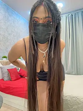 Snapshot of Monalisadon018 chatting on 23, 12, 2024 Monalisadon018 online show from 23, 12, 2024