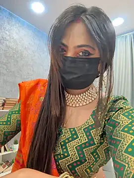 Snapshot of Monalisadon018 chatting on 6, 1, 2025 Monalisadon018 online show from 6, 1, 2025