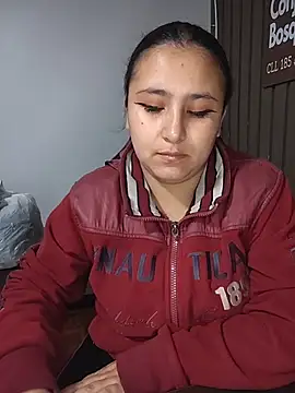 Snapshot of Cute_Penelope chatting on 9, 4, 2026 Cute Penelope online show from 9, 4, 2026